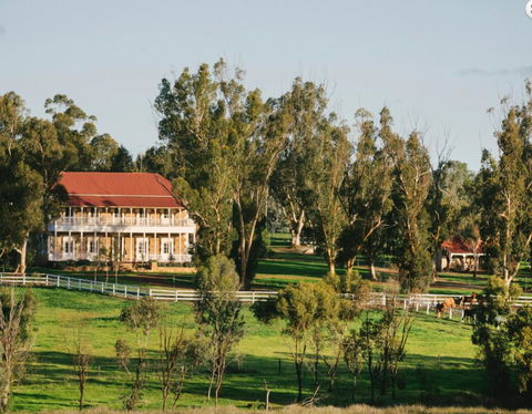 Daisy Cottage - Goulburn Accommodation 7