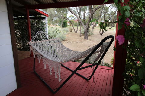 Daisy Cottage - Goulburn Accommodation 25
