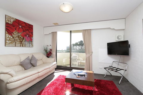 Atrium Hotel Mandurah - Goulburn Accommodation 42