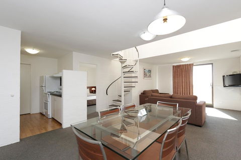 Atrium Hotel Mandurah - Goulburn Accommodation 17
