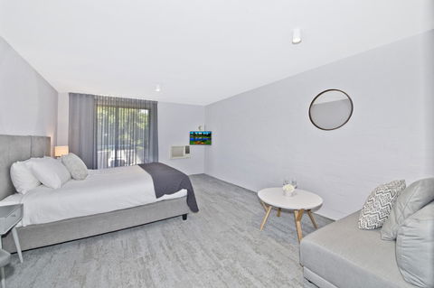 Atrium Hotel Mandurah - Goulburn Accommodation 14