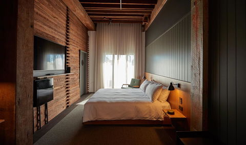 The Premier Mill Hotel - Goulburn Accommodation 1