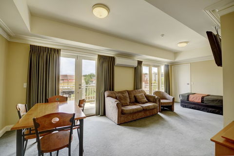 The Jetty Resort - Goulburn Accommodation 24