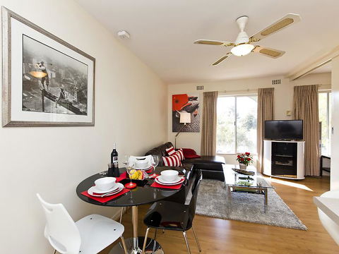 Style In Subiaco - Goulburn Accommodation 7
