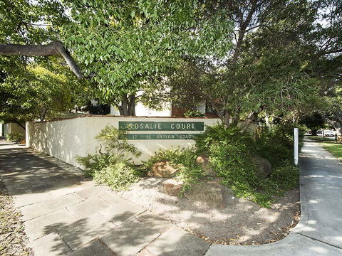 Rosalie 13 - Goulburn Accommodation 18