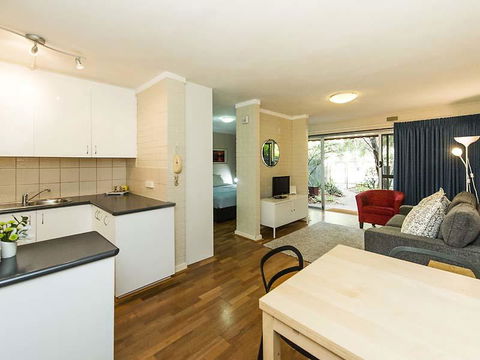Rosalie 13 - Goulburn Accommodation 1