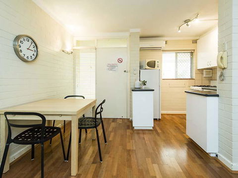 Rosalie 13 - Goulburn Accommodation 5