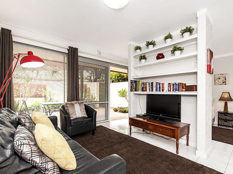 Rosalie 02 - Goulburn Accommodation 5