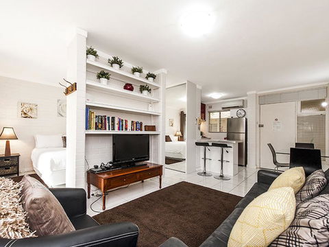 Rosalie 02 - Goulburn Accommodation 8