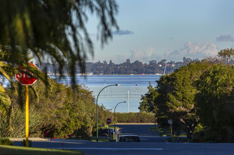 Como Executive Apartment - Goulburn Accommodation 21