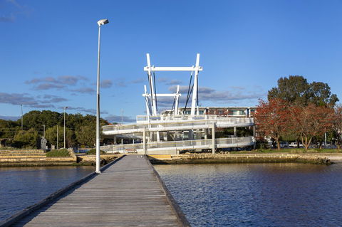 Como Executive Apartment - Goulburn Accommodation 25