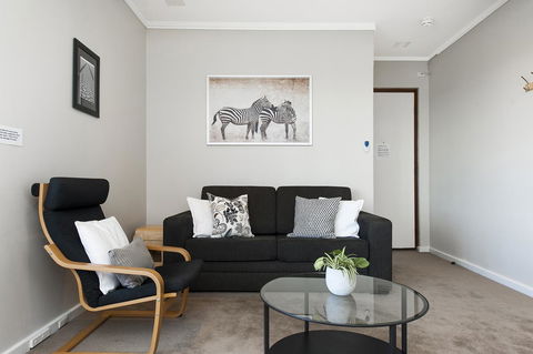 Derby 84 - Goulburn Accommodation 1