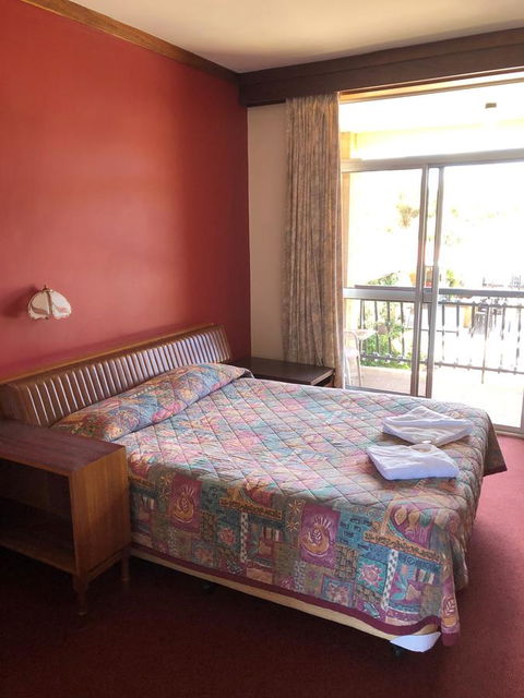 Kambalda Hotel - Goulburn Accommodation 12