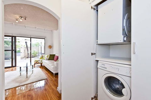 Heart Of Subiaco - Goulburn Accommodation 2