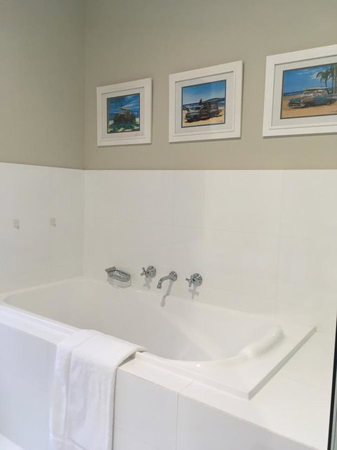 Rowley House - Goulburn Accommodation 1