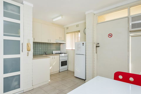 Rosalie 46 - Goulburn Accommodation 3