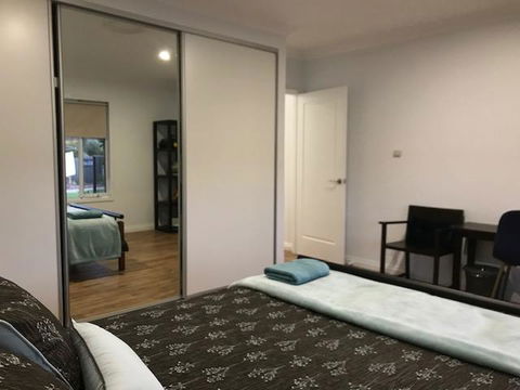 The Mains Guest House 2 Bedroom Farm Stay - Goulburn Accommodation 7