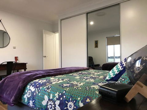 The Mains Guest House 2 Bedroom Farm Stay - Goulburn Accommodation 6