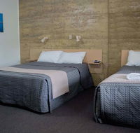 Hopetoun Motel  Chalet Village - Goulburn Accommodation