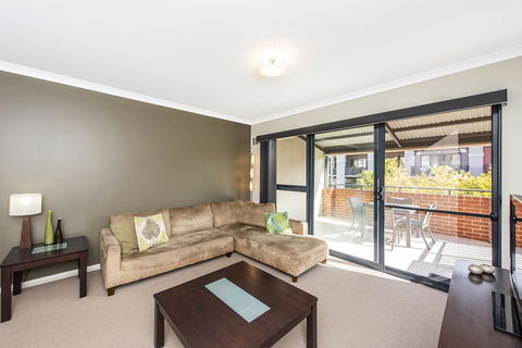 Subiaco Emporium Apartment - Goulburn Accommodation 13