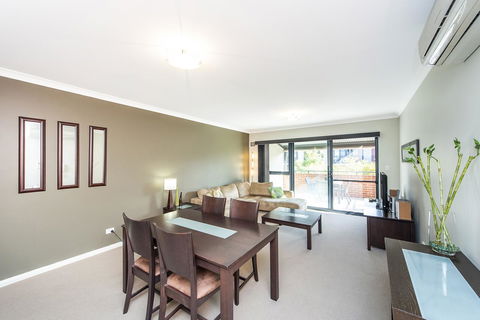 Subiaco Emporium Apartment - Goulburn Accommodation 23