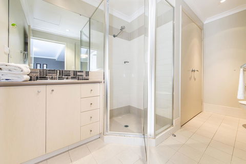 Subiaco Emporium Apartment - Goulburn Accommodation 12