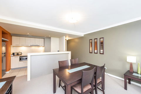 Subiaco Emporium Apartment - Goulburn Accommodation 11