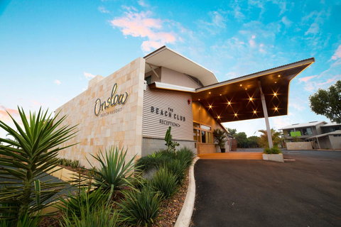 Onslow Beach Resort - Goulburn Accommodation 18