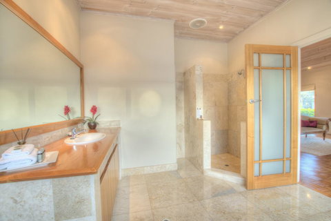 Moana Spa Villas - Prime Yallingup Location - Goulburn Accommodation 30