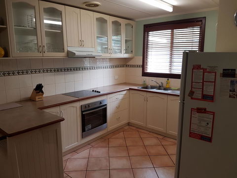 Eagle Bay Discovery - Goulburn Accommodation 8