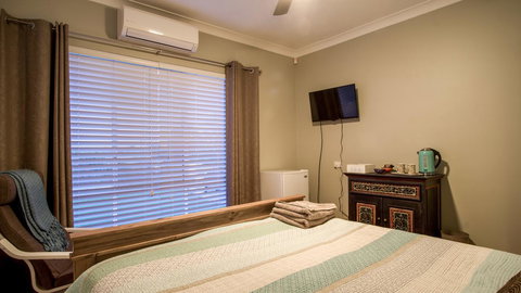 Mullaloo B & B - Goulburn Accommodation 26