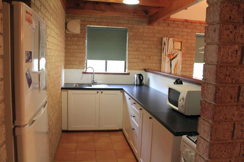 Kestrel Chalets - Goulburn Accommodation 10