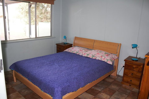 Kestrel Chalets - Goulburn Accommodation 19