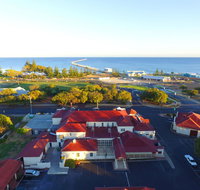 Esplanade Hotel Busselton - Goulburn Accommodation