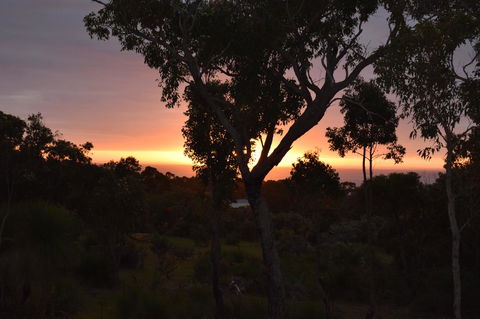 Eagle Bay House - Goulburn Accommodation 19