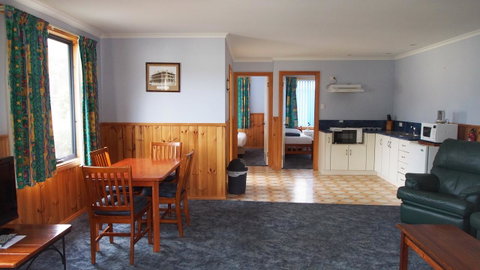 Strahan Retreat Holiday Park - Goulburn Accommodation 15
