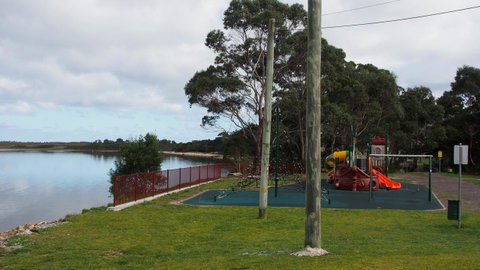 Strahan Retreat Holiday Park - Goulburn Accommodation 1