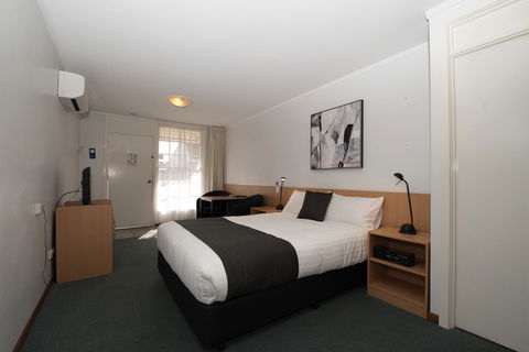 Barclay Motor Inn - Goulburn Accommodation 2