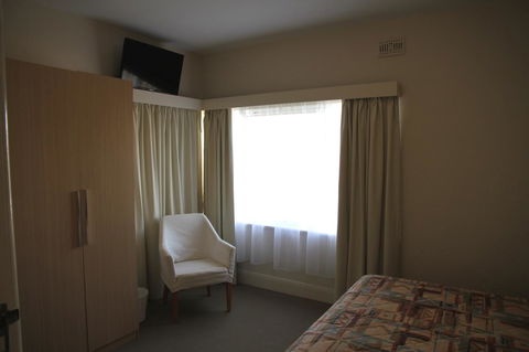 Barclay Motor Inn - Goulburn Accommodation 40