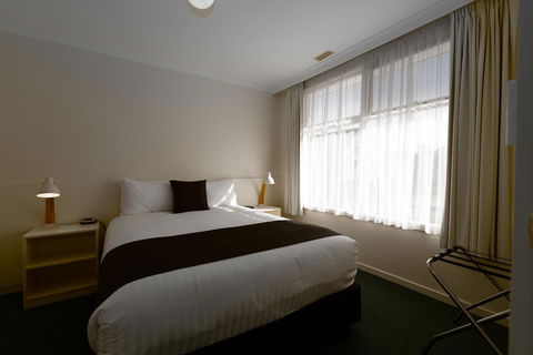 Barclay Motor Inn - Goulburn Accommodation 5