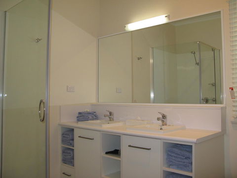 Barclay Motor Inn - Goulburn Accommodation 36