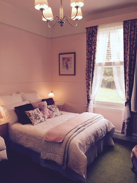Wandering Geese Boutique Bed And Breakfast - Goulburn Accommodation 7