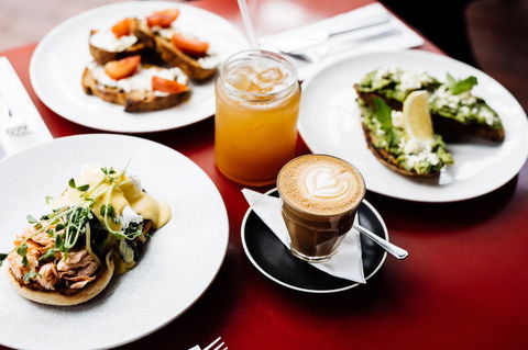 The Henry Jones Art Hotel - Goulburn Accommodation 24