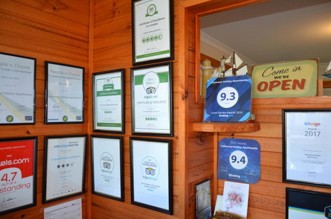 Castaway Holiday Apartments - Goulburn Accommodation 16