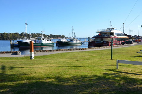 Castaway Holiday Apartments - Goulburn Accommodation 7