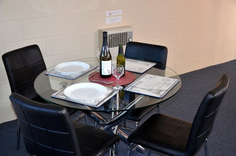 Castaway Holiday Apartments - Goulburn Accommodation 25