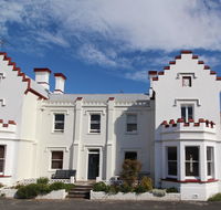 Trinity Hill Apartments - Goulburn Accommodation
