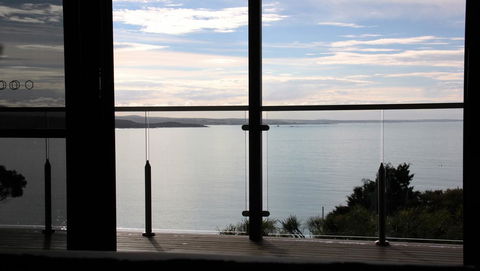 SEA EAGLE COTTAGE Amazing Views Of Bay Of Fires - Goulburn Accommodation 25