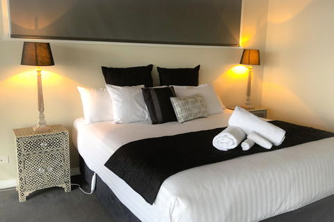 SEA EAGLE COTTAGE Amazing Views Of Bay Of Fires - Goulburn Accommodation 2