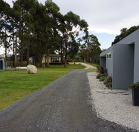 Pelican Point Sanctuary - Goulburn Accommodation
